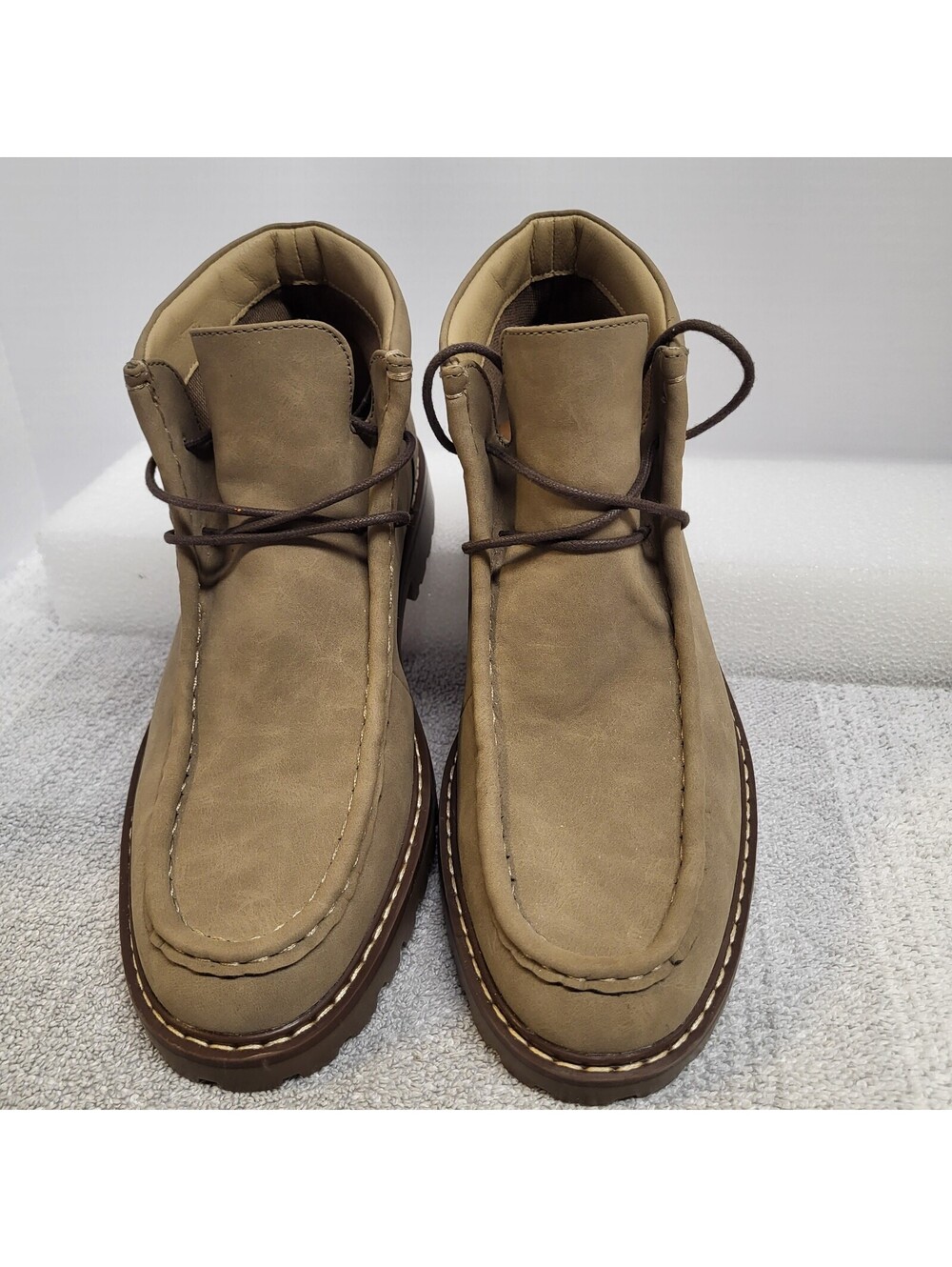 Sonoma Goods for Life Foster taupe chukka boot featuring a moc toe design Men 8M